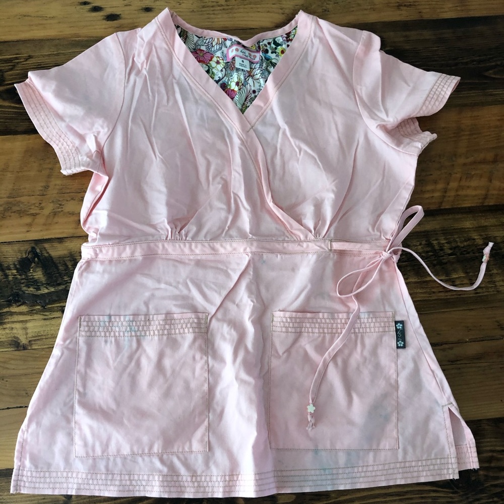 Koi Katelyn Mock Wrap Scrub Top Sz S